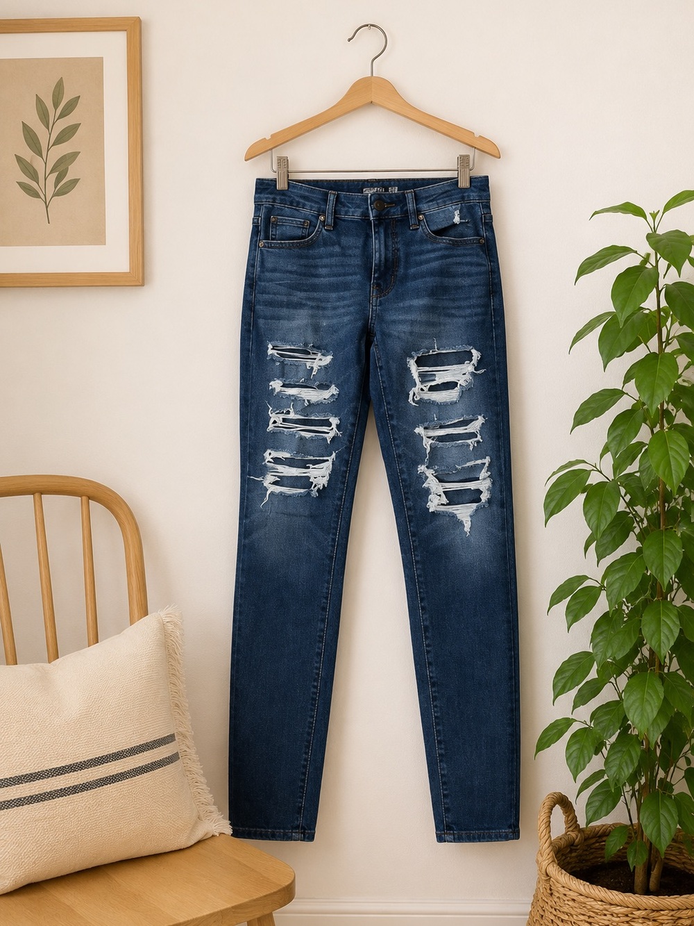 American Eagle High Rise Jegging Dark Denim‎ Distressed Sz 8 Long Skinny